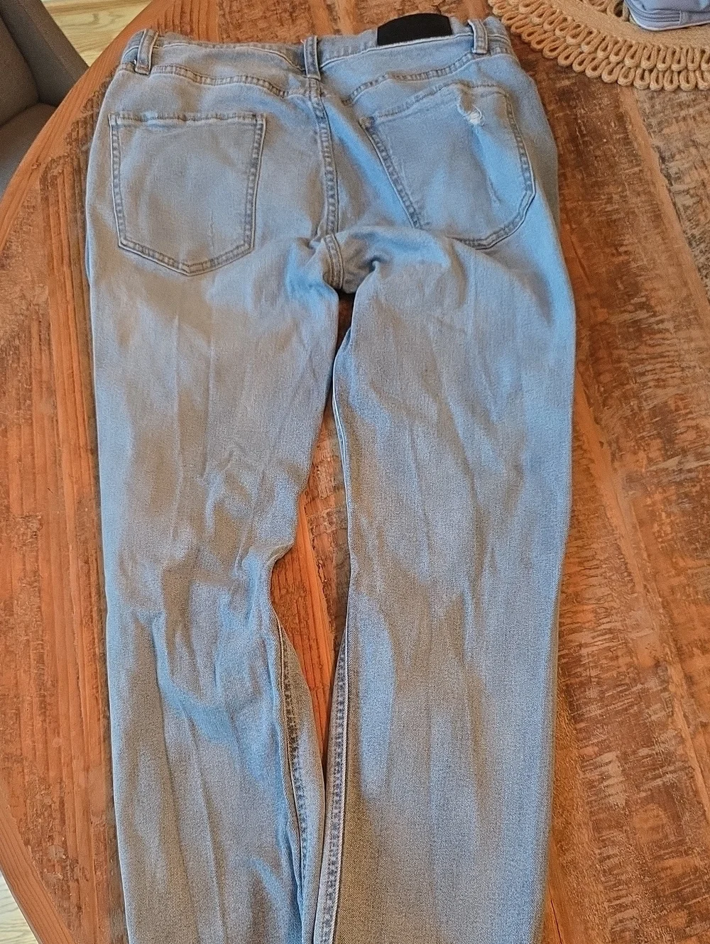 Original Use Light Blue Slim Taper Jeans